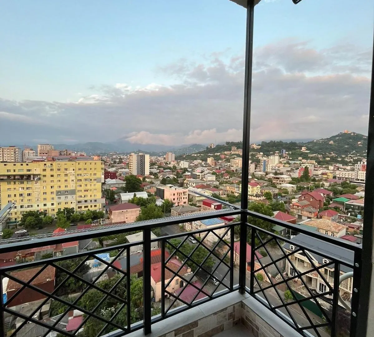 Sunrise Apartment Batumi